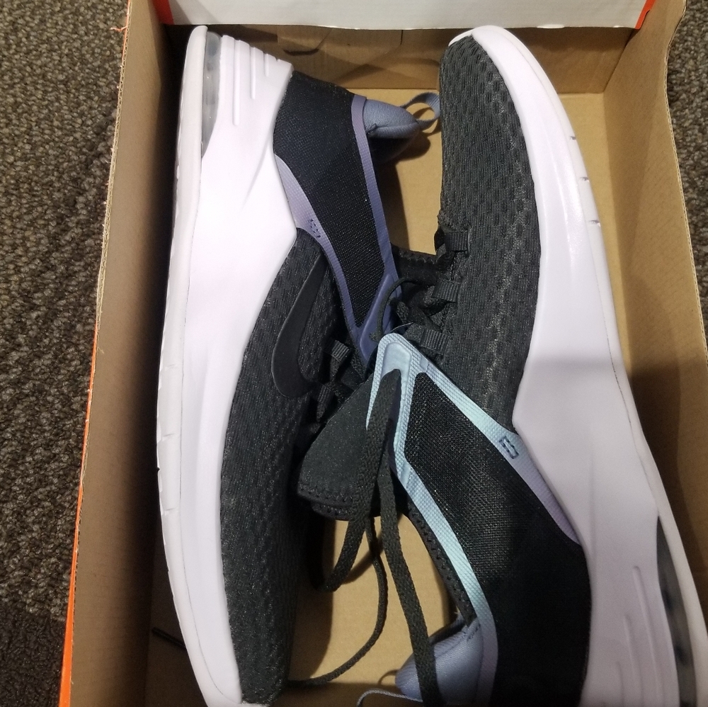 New Woman's Nike Air Max Bella Trainers 2 Sneakers - Picture 7 of 10